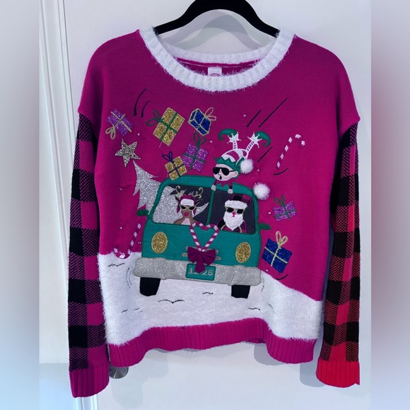 Ugly Christmas Sweater (lights up) - Picture 1 of 6